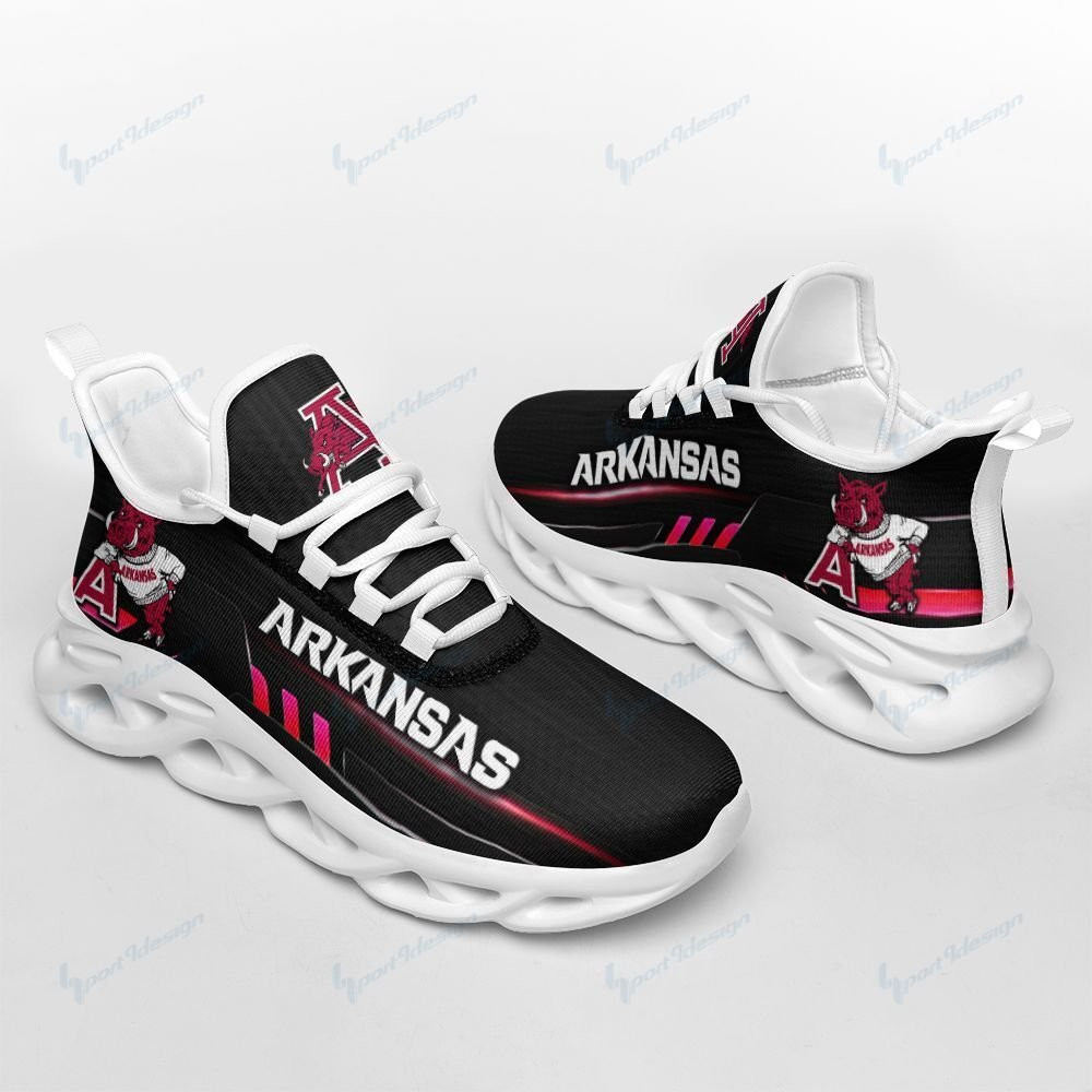 Arkansas Razorbacks Max Soul YZ Running Sneakers 233