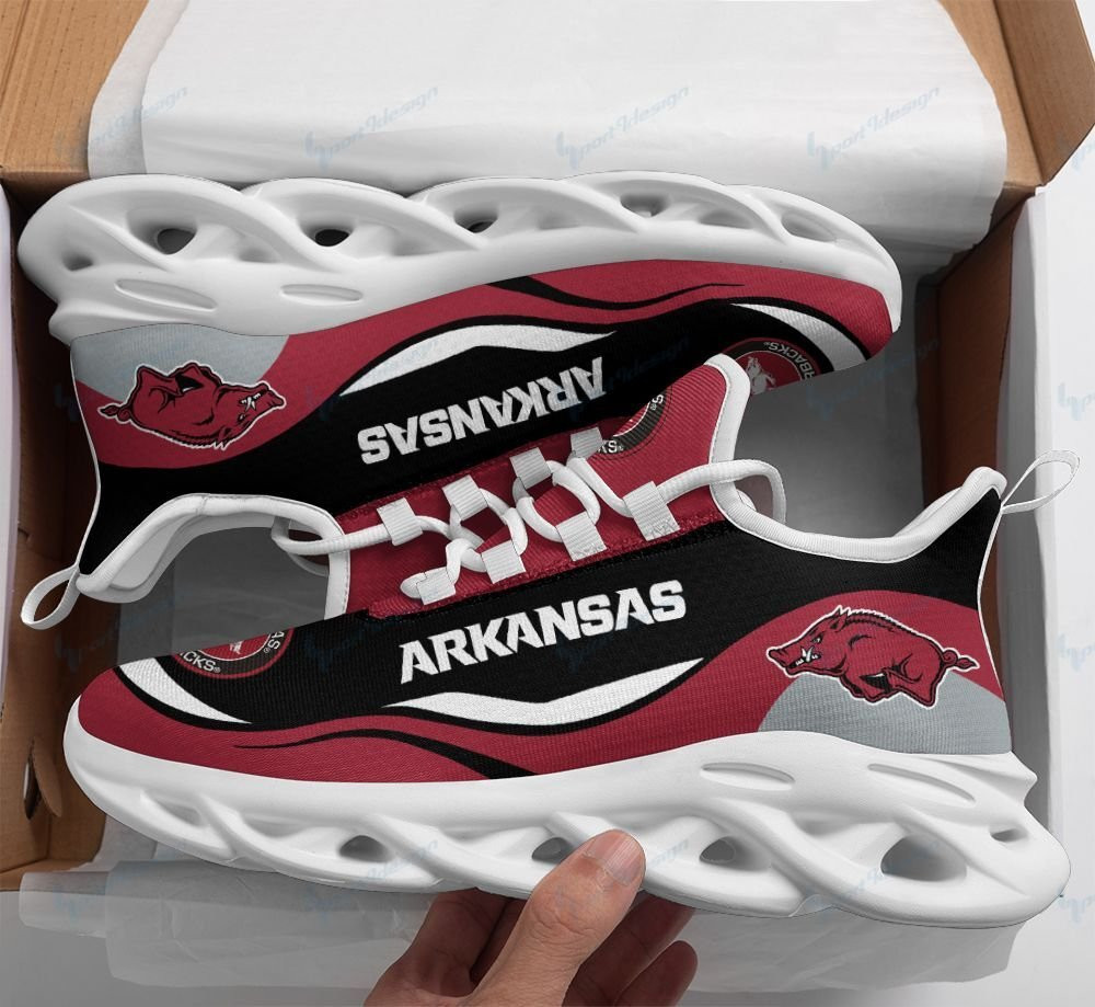 Arkansas Razorbacks Max Soul YZ Running Sneakers 72