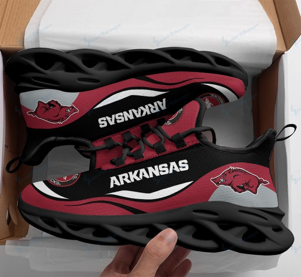 Arkansas Razorbacks Max Soul YZ Running Sneakers 72