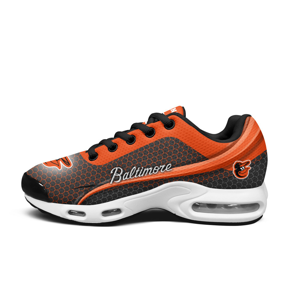 Baltimore Orioles Personalized Name Team Colors Wave Line Beehive Pattern TN Air Max Shoes Air Cushion Sneakers