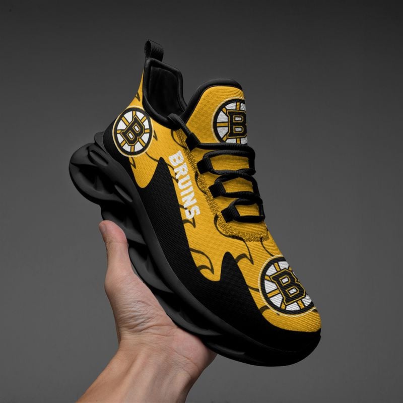 Boston Bruins Max Soul Shoes NLA066564