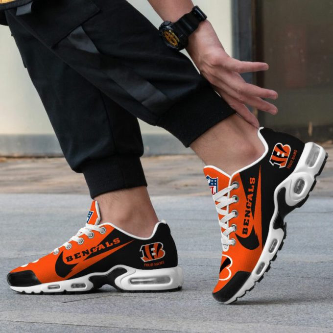 Cincinnati Bengals Custom Name Orange/Black Air Max Shoes Air Cushion Sneakers