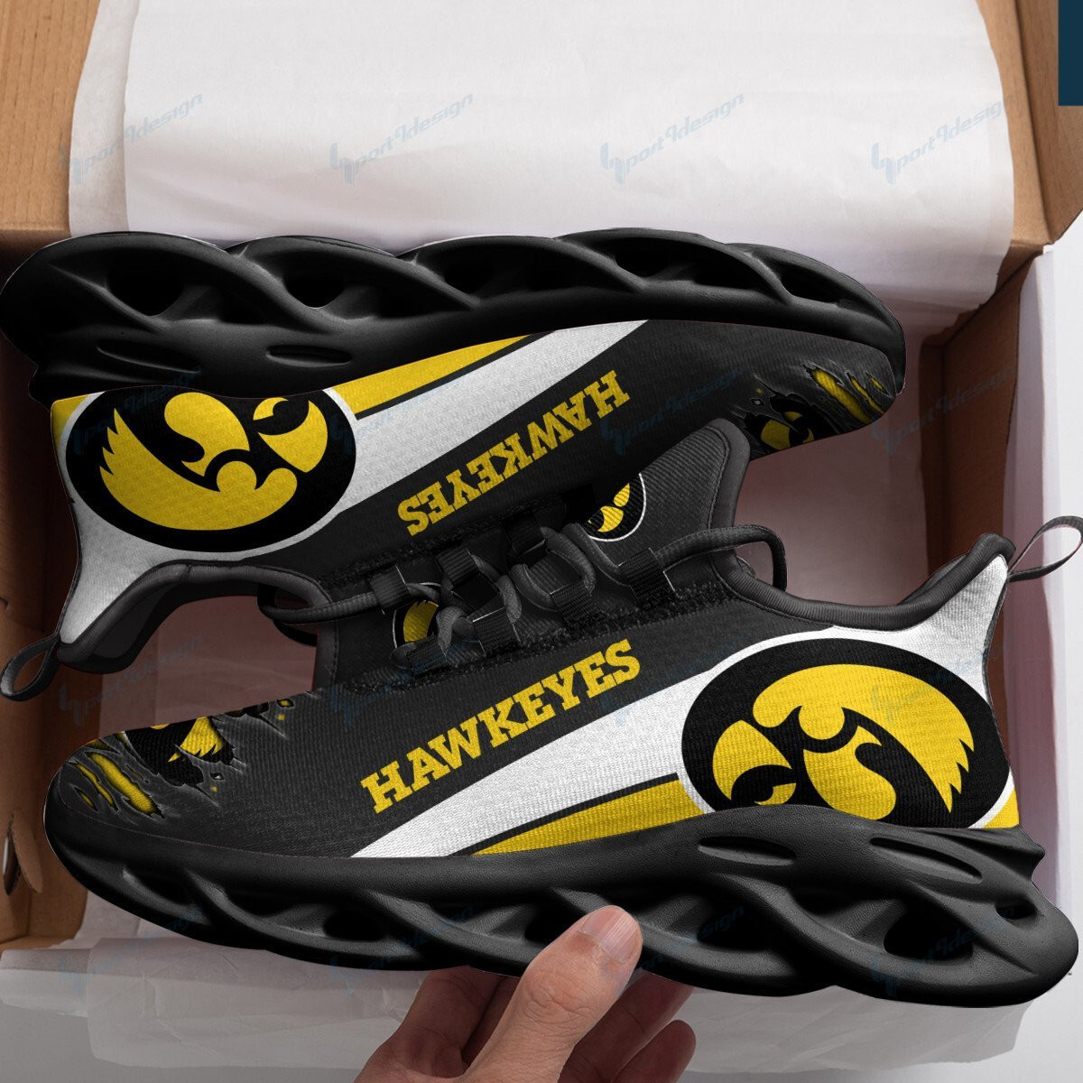 Iowa Hawkeyes Max Soul YZ Running Sneakers 981