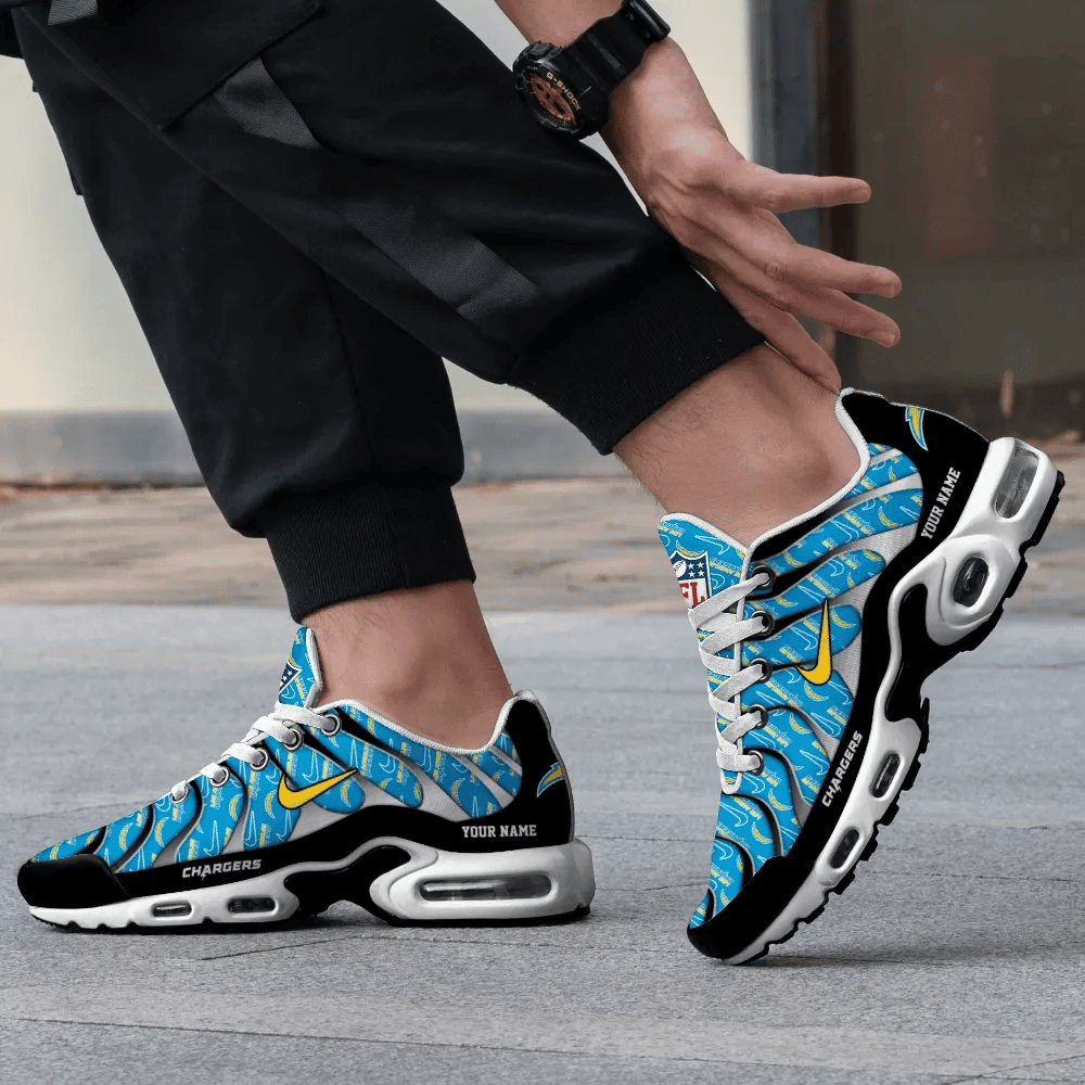 Los Angeles Chargers Personalized Name Team Mix Colors V5 TN Air Max Shoes Air Cushion Sneakers