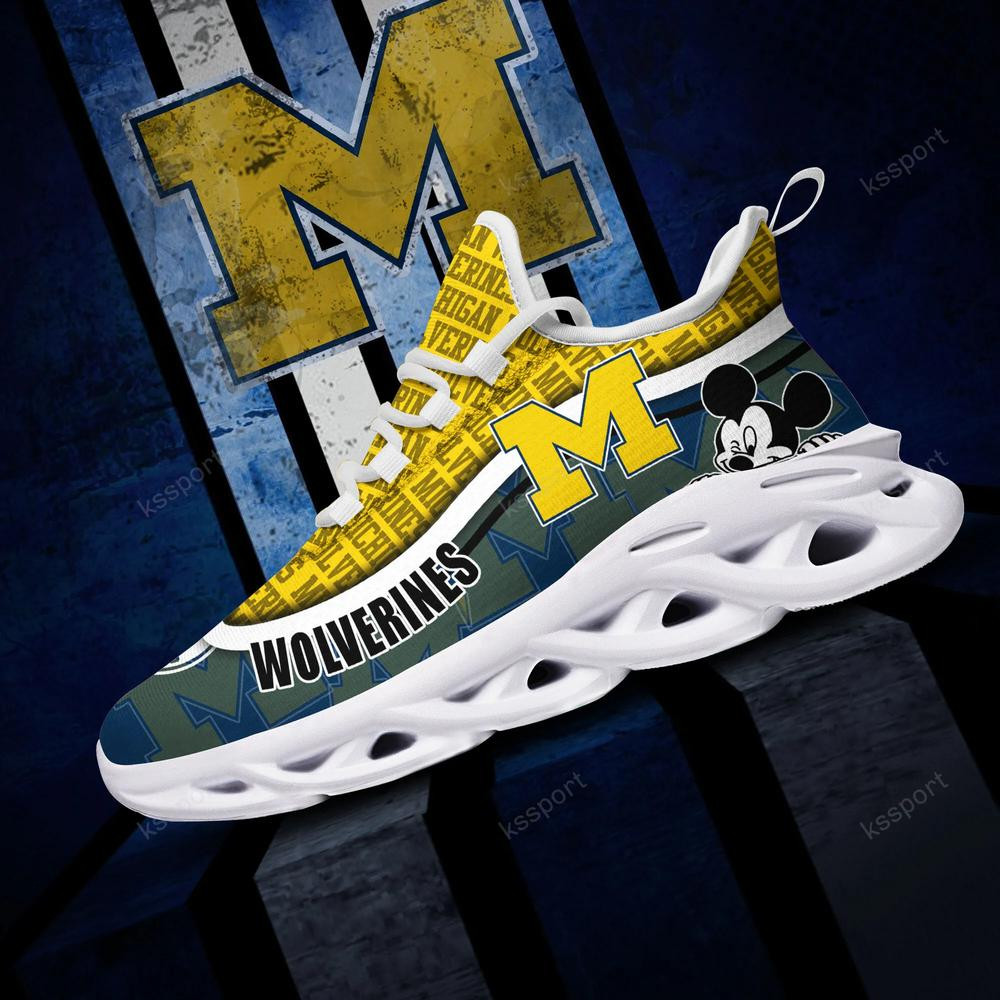 Michigan Wolverines Max Soul Clunky Sneakers