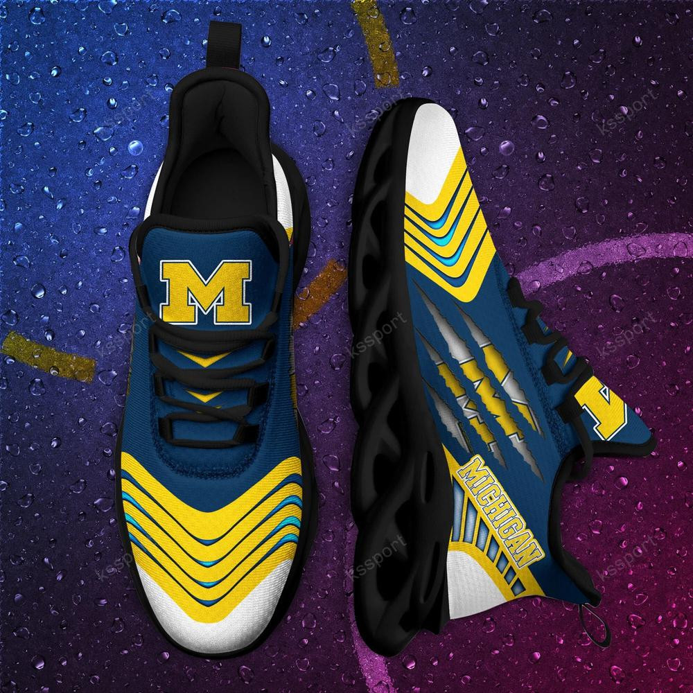 Michigan Wolverines Max Soul Sneakers Chunky