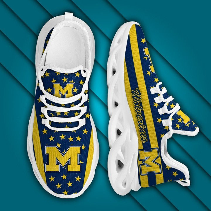 Michigan Wolverines Max Soul YZ Running Sneakers 23