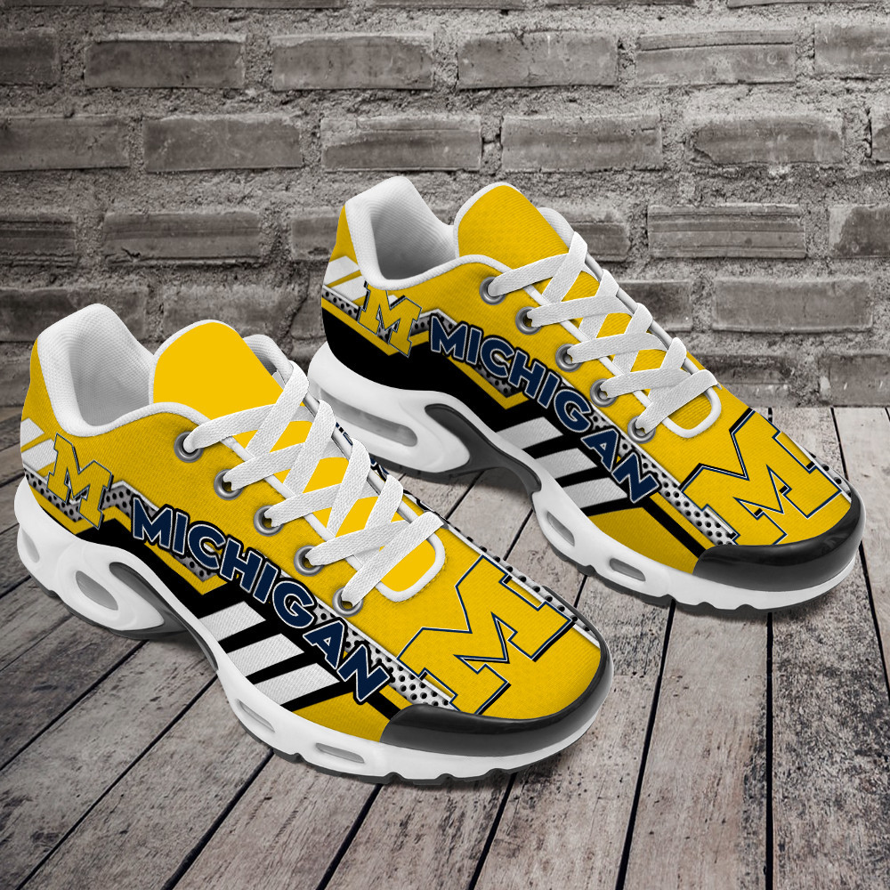 Michigan Wolverines Personalized TN Air Max Shoes Air Cushion Sneakers
