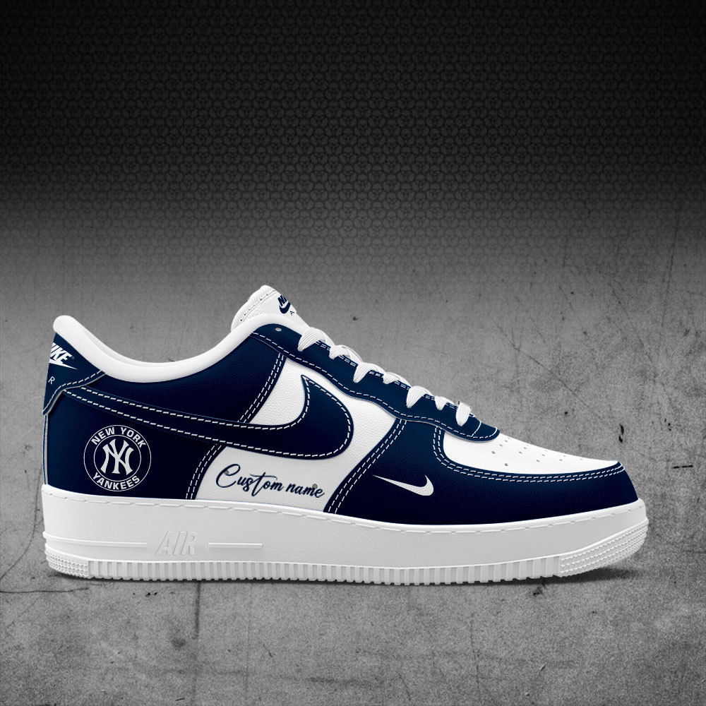 New York Yankees Gifts For Fans Sneakers Custom Name-SP10042409ID10