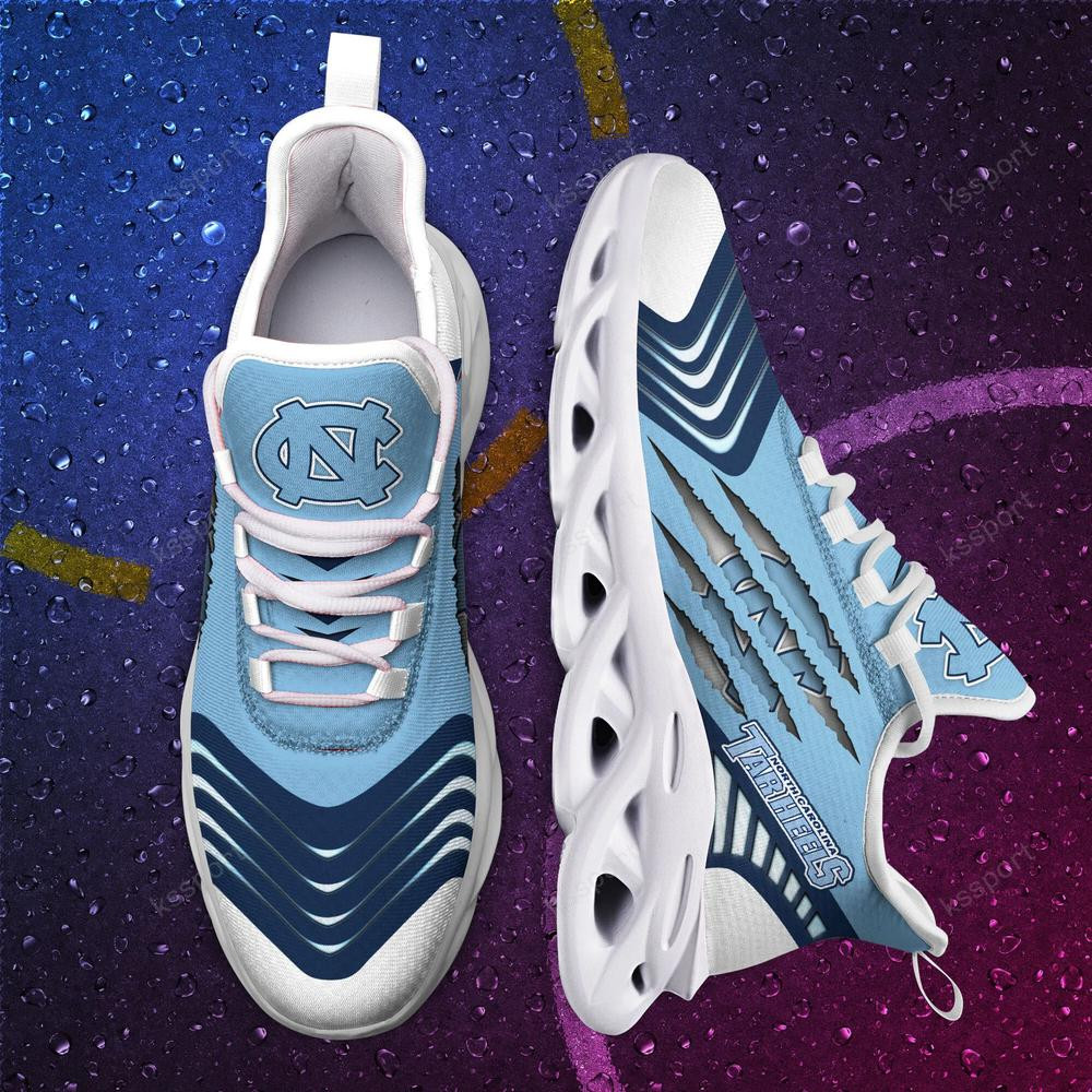 North Carolina Tar Heels Max Soul Sneakers Chunky