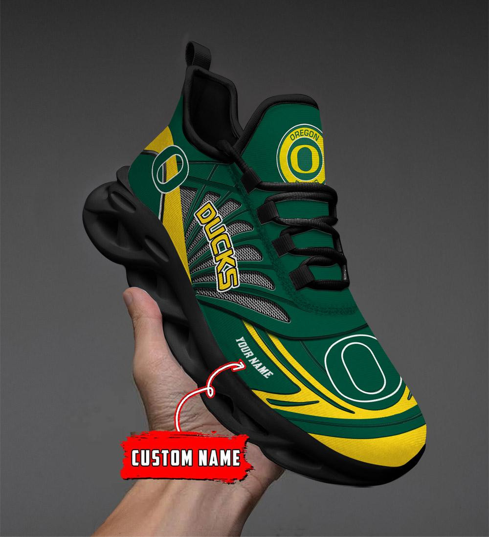Oregon Ducks Custom Name Max Soul Shoes