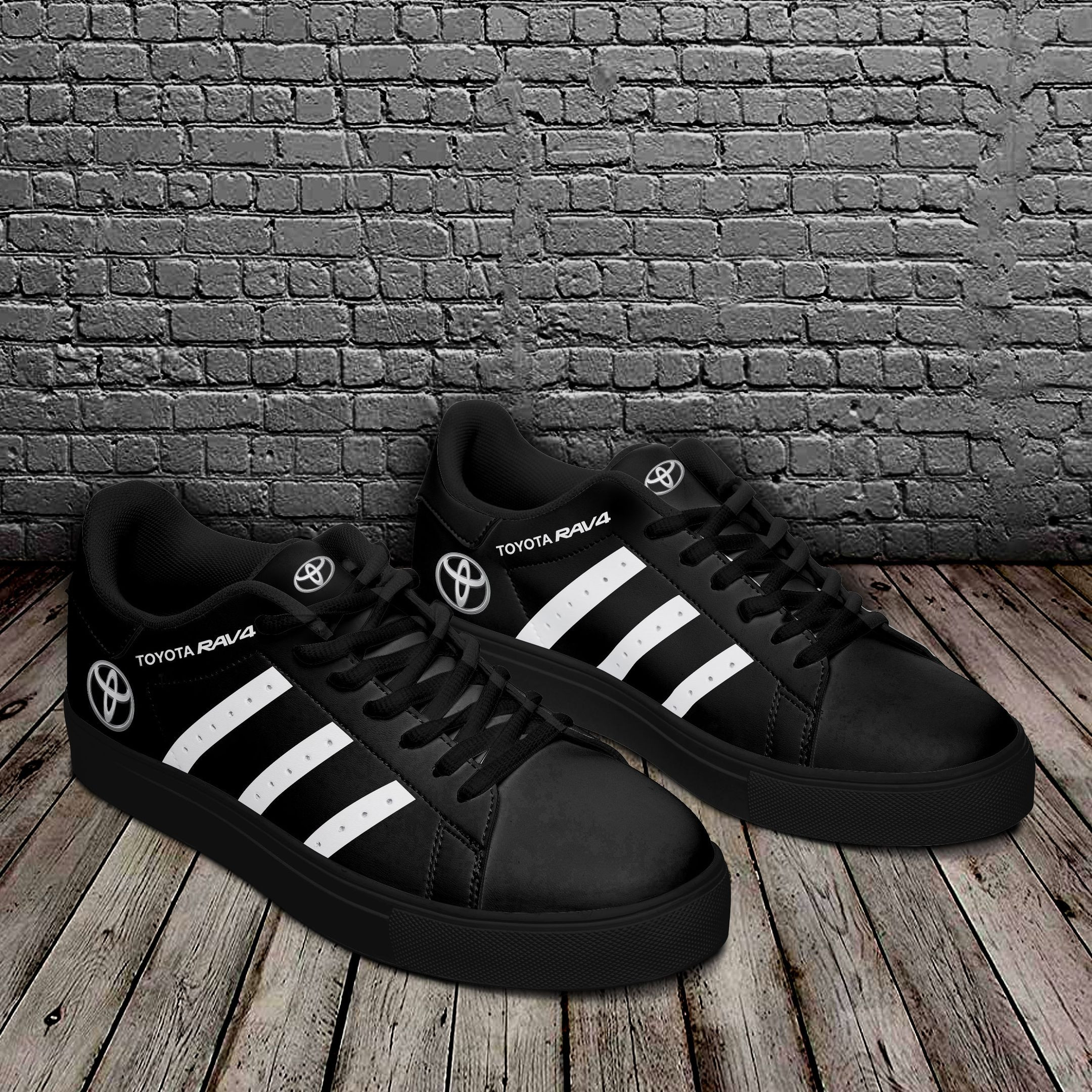 Toyota RAV4 Sneakers