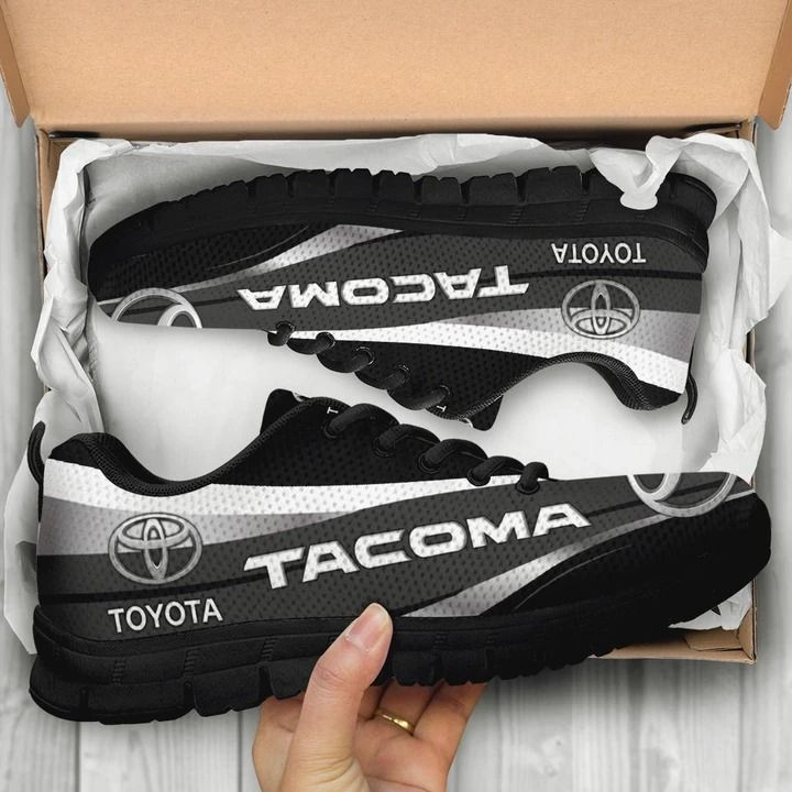 TOYOTA TACOMA SNEAKER VER 8